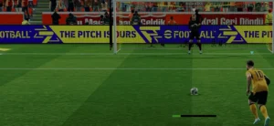 Elfmetersituation in eFootball: Messi tritt gegen Kahn an.
